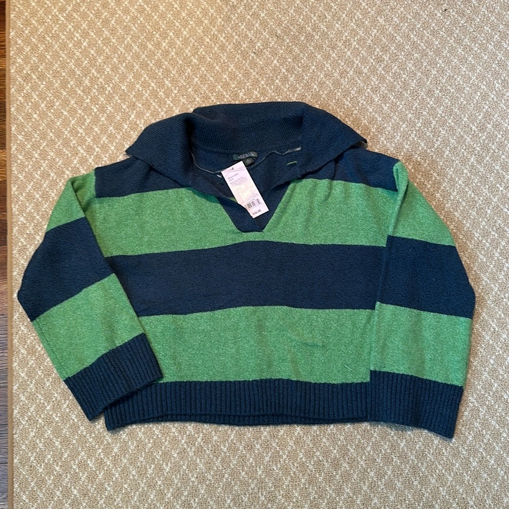 NWT cropped sweater